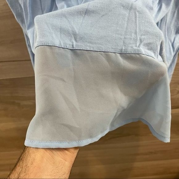 Vince Camuto Short Sleeve Long Blouse - Picture 6 of 8